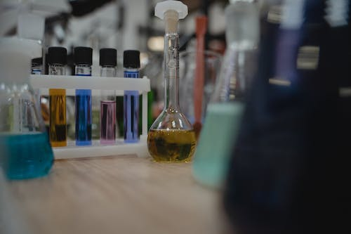 提高标准品稳定性的关键因素分析